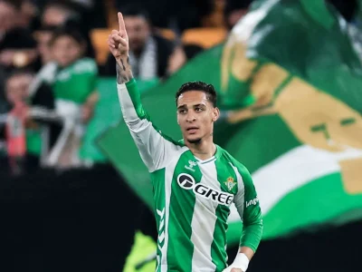 Antony ‘hồi sinh’ ngoạn mục, gánh vác Betis giành vé đi tiếp Europa League