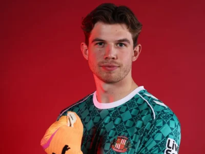 Melker Ellborg: Hành trình từ học viện Malmö đến kỷ lục chuyển nhượng Sunderland