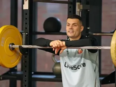 Sốc: Granit Xhaka chắc chắn vắng mặt, Sunderland mất ‘linh hồn’ trước Arsenal