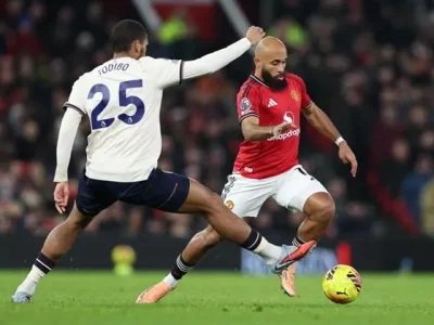 Dự Đoán Phạt Góc West Ham vs MU: Hiệp 1 Sẽ Có Ít Nhất 4 Quả?