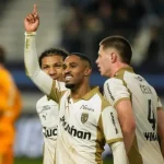 Lens vs Monaco: Pháo đài Bollaert-Delelis chờ đón 'thợ săn' Monaco? 1