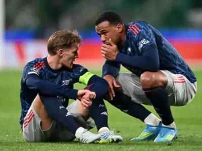 BOM TẤN: Đội trưởng Odegaard chính thức vắng mặt, Arsenal chao đảo trước Bournemouth