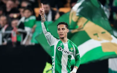 Antony 'hồi sinh' ngoạn mục, gánh vác Betis giành vé đi tiếp Europa League 1