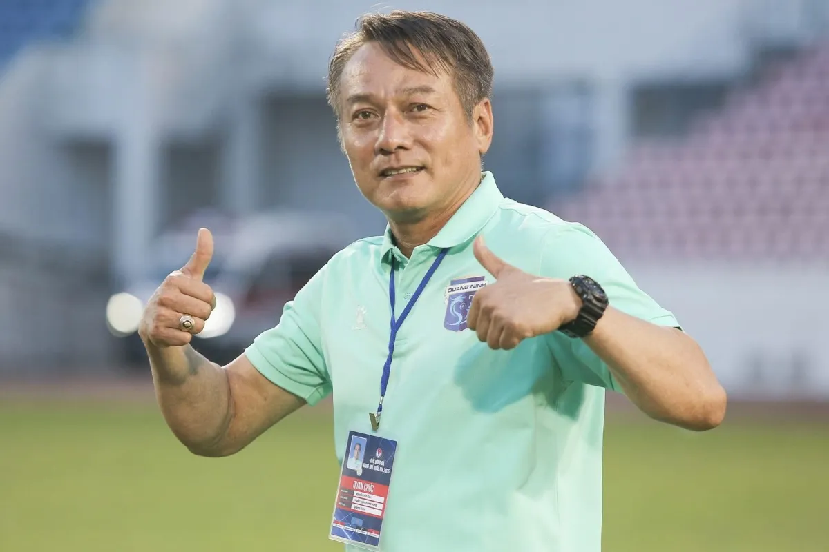 HLV Nguyễn Văn Đàn HLV Nguyen Van dan