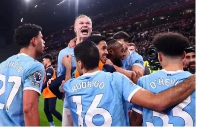 John Terry cảnh báo Arsenal: 'Cuộc đua vô địch mới thực sự bắt đầu' sau màn lội ngược dòng của Man City 1